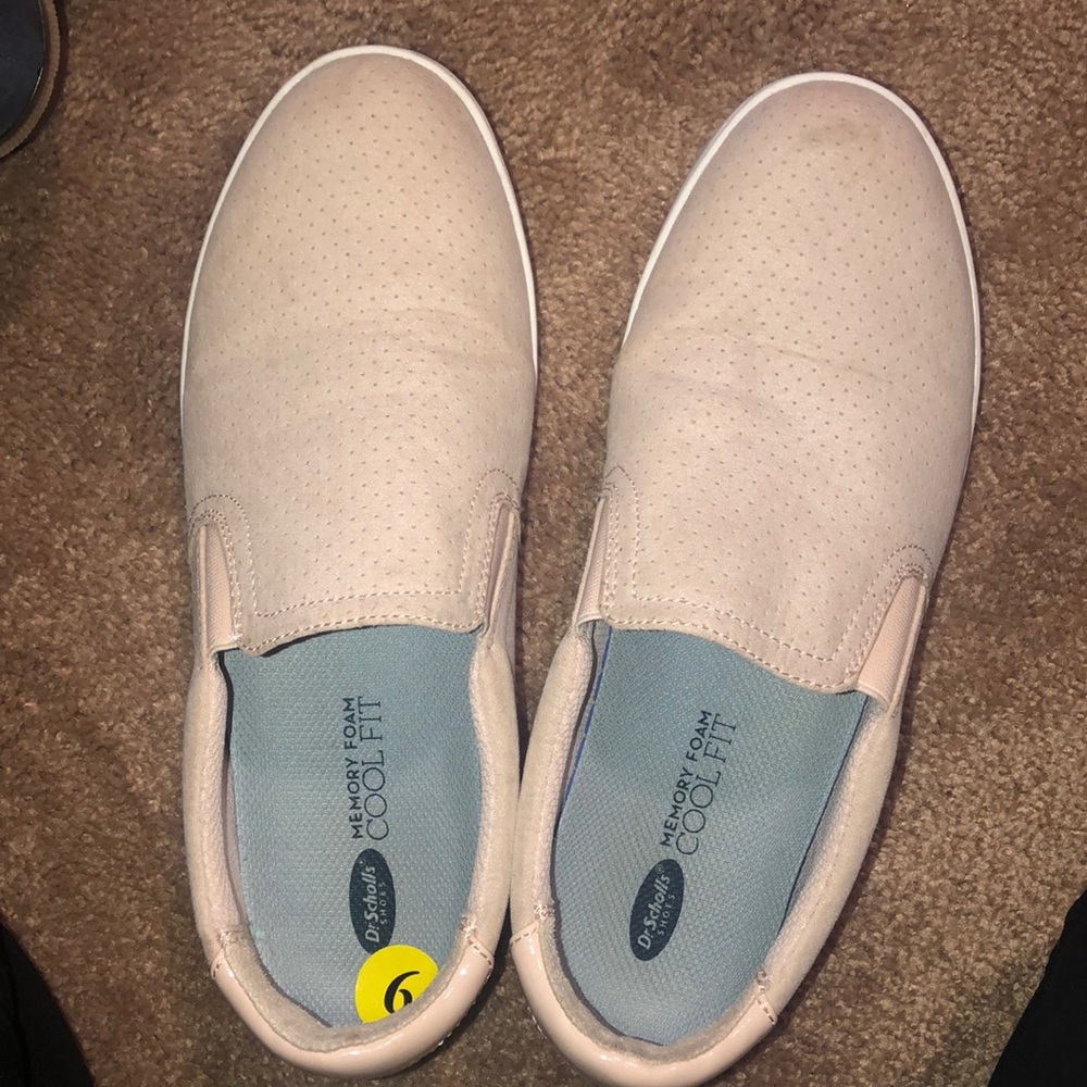 Memory foam cool fit Dr. Scholls slip ons